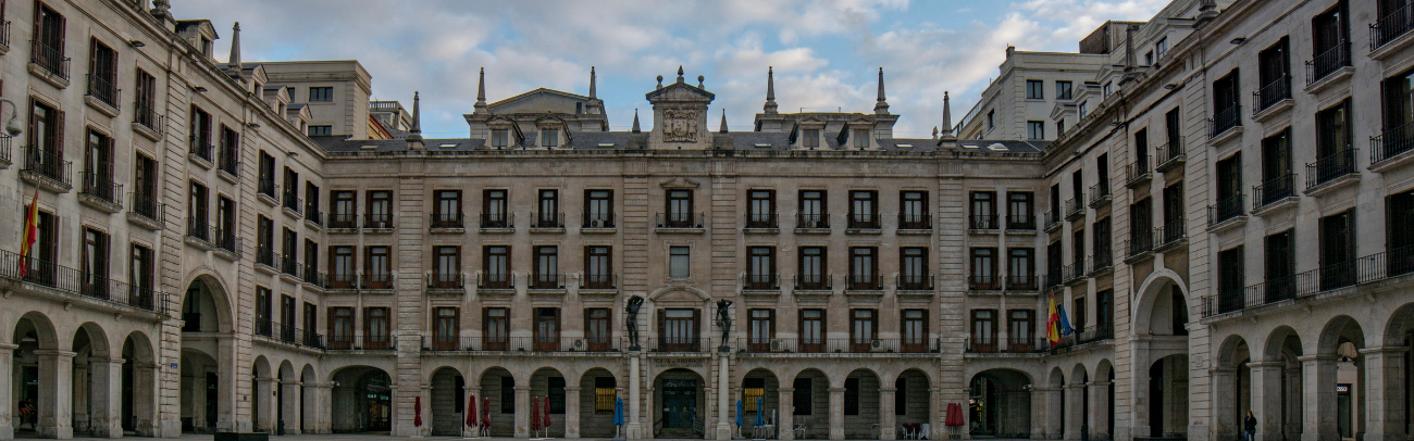 Plaza Porticada